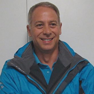 profile-picture-of-Pieter-Haasbroek-in-a-blue-jacket