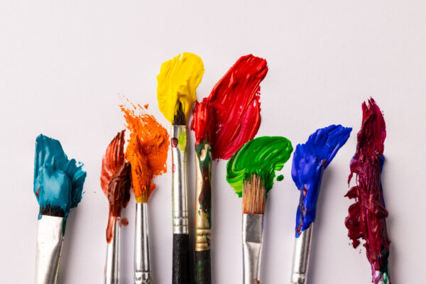 Which Paintbrushes Should Artists Use?